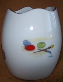 Egg cup side 4